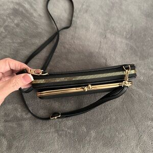 Elegant Black and Gold Women's Bag